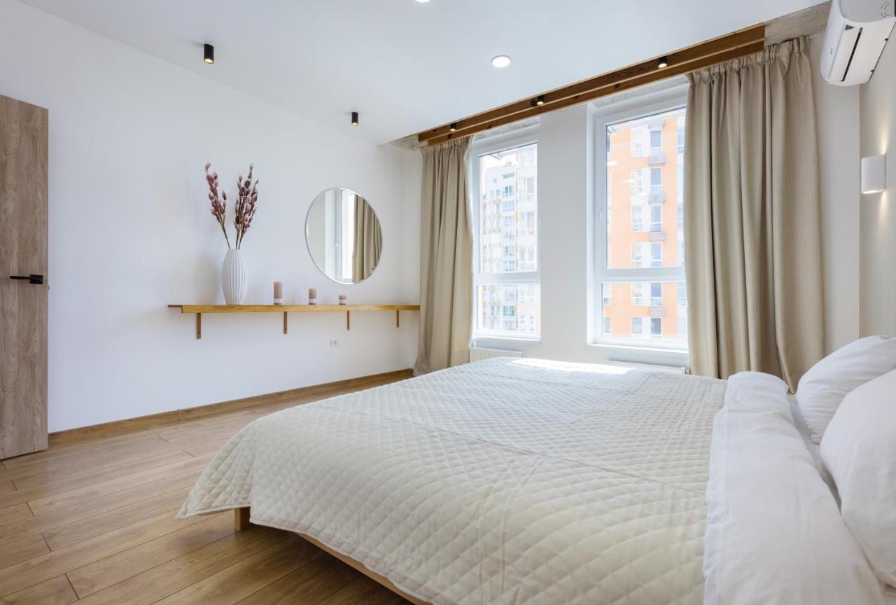 Nyvky Like Home - Nyvky Park - Apt 45 Kiev Ngoại thất bức ảnh