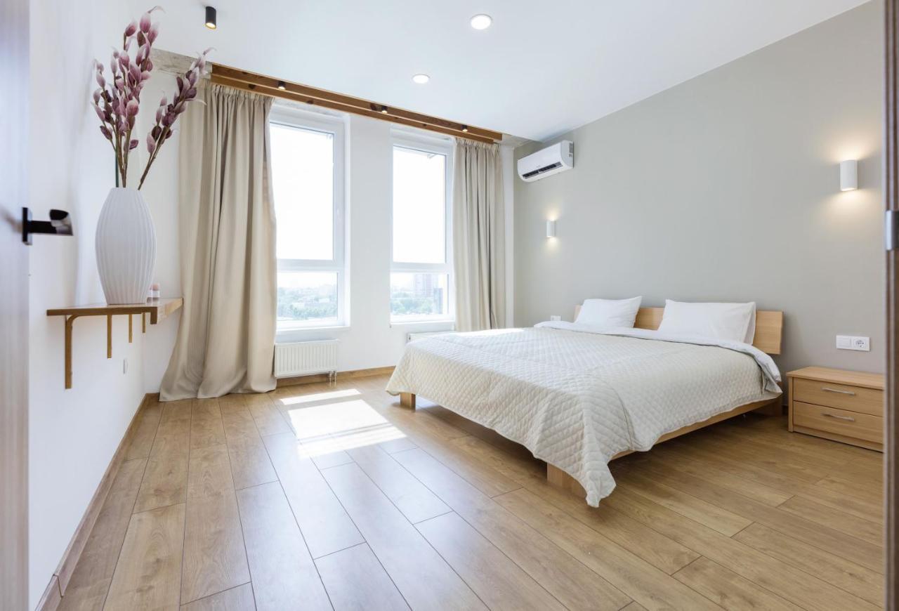 Nyvky Like Home - Nyvky Park - Apt 45 Kiev Ngoại thất bức ảnh